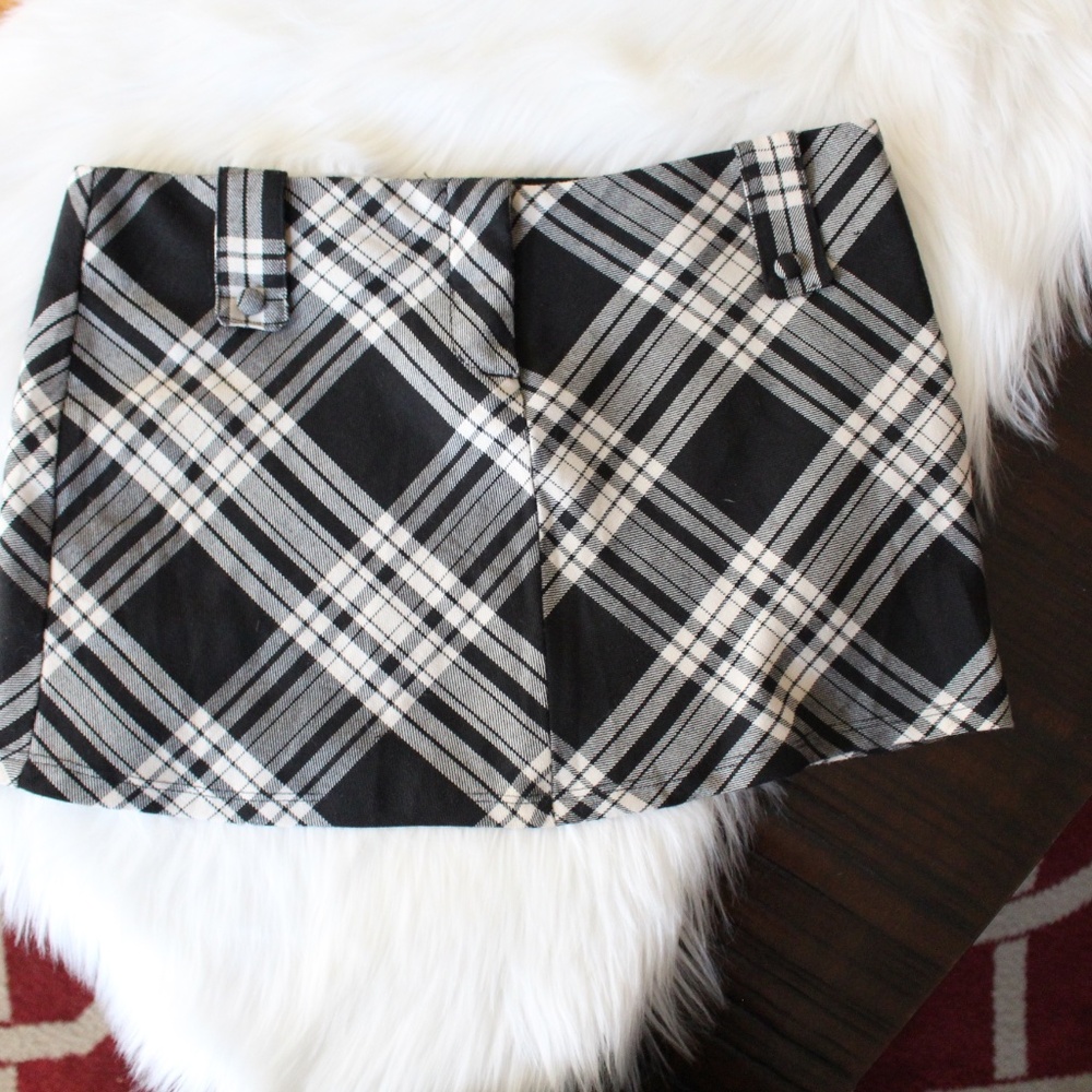 Taunt, plaid mini skirt